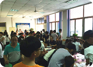 石家庄铁路学校报名现场 报考石家庄铁路技校需要多少分？ 常见问题 第2张