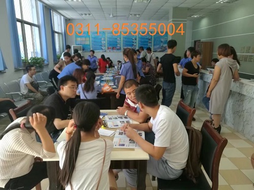 psb(3).jpg 2017石家庄铁路技校面试现场 铁路学校 第3张
