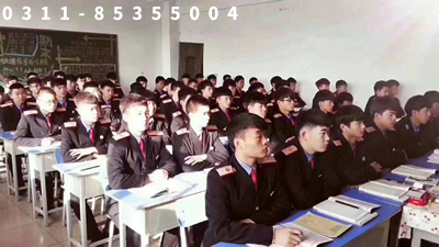 1-1Z131113439547.jpg 来石家庄铁路技校上学，享受国家每年2000元助学金政策。 优惠政策