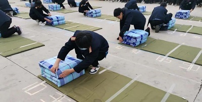 石家庄铁路学校军事化管理内务整理 石家庄铁路职业技工学校军事化管理之内务整理 学校图片 第1张