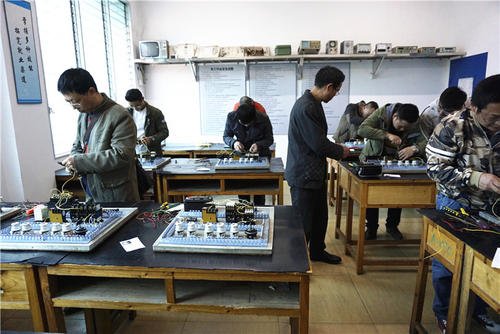 石家庄电工证考试多少分及格 石家庄电工证考试多少分及格 常见问题