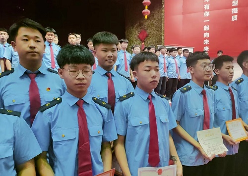 石家庄铁路学校2022学生表彰会 石家庄铁路学校2022学生表彰会 学校图片 第1张