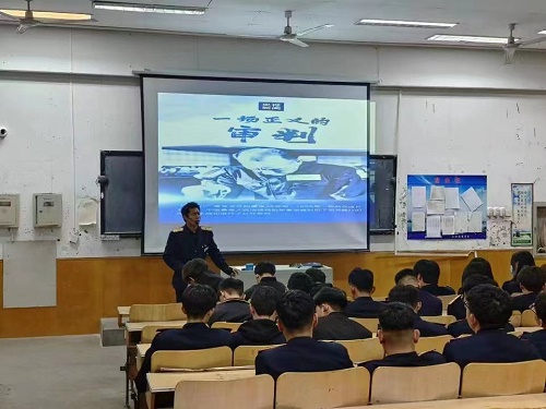 石家庄铁路学校团课讲什么 石家庄铁路学校团课讲什么 学校图片 第1张