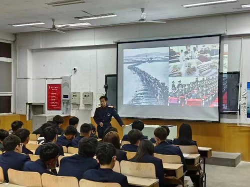 石家庄铁路学校团课讲什么 石家庄铁路学校团课讲什么 学校图片 第2张