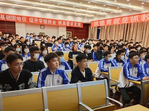 石家庄铁路学校招生有什么要求 石家庄铁路学校招生有什么要求 常见问题