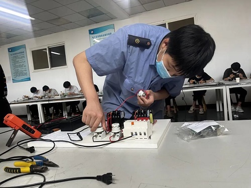 铁路供电就业短期培训怎么报名 铁路供电就业短期培训怎么报名 常见问题